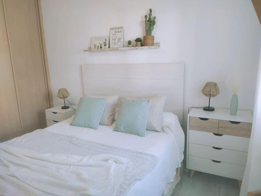Moderno Apartamento En Oliva Nova Golf & Met Exteriör bild